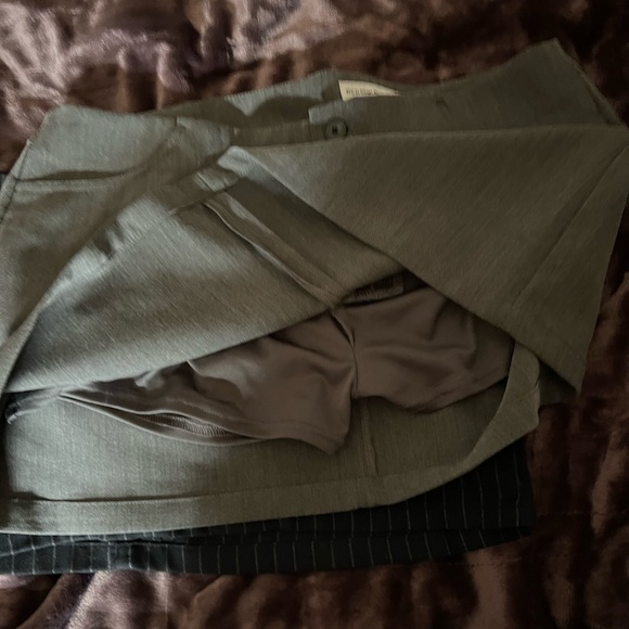 BNWOT Bershka mini tailored skirt size L - Picture 5 of 8